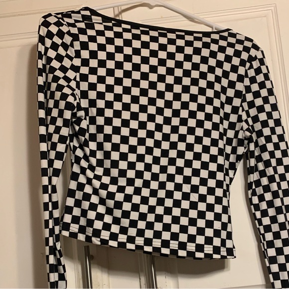 Cropped black white checkered top long sleeve tie neck womens long sleeve top - Picture 4 of 5